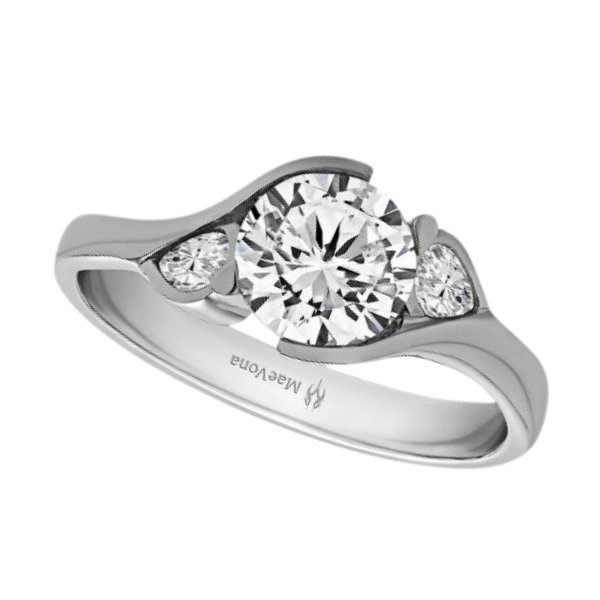 Complete Diamond Rings