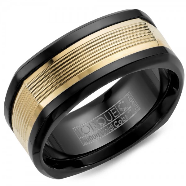 A Black Cobalt Torque Band With A Yellow Gold Inlay Featuring Carved Line Detailing.