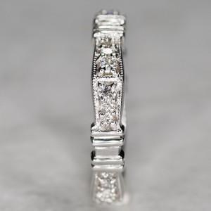 VS Signature Diamond Ring (.42ctw.)